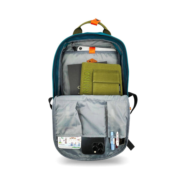 BANFF EVERYDAY BACKPACK: Navy